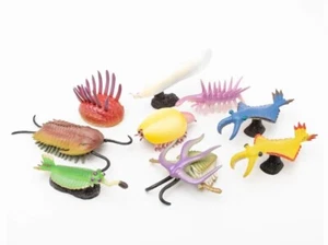 FP-251 Official Favorite Cambria Monster Mini Model Set (9 types) - Picture 1 of 8