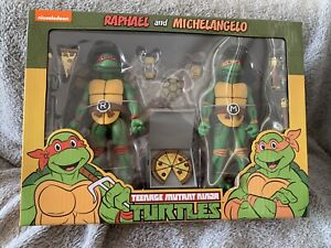 NECA Teenage Mutant Ninja Turtles Raphael and Michelangelo 2 Pack 7" Figures New