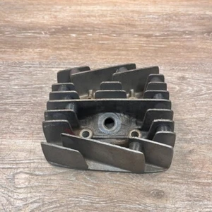 1973 KAWASAKI KM90 KM 90 / OEM ORIGINAL CYLINDER HEAD - Picture 1 of 9