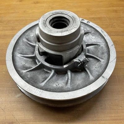 Embrague secundario Arctic Cat 0726-352 F1100 XF 1100 2012-2013 turbo ANTES DEL RETIRO Foto 1 de 4