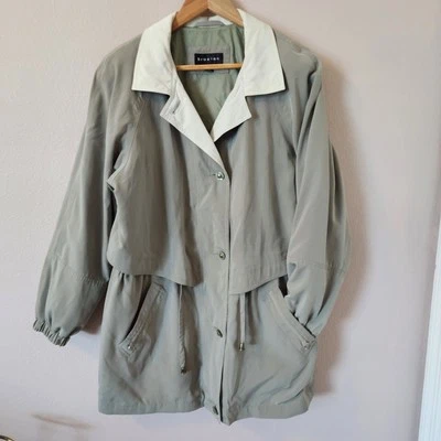 VTG Braetan Women's Outwear Lined Windbreaker Rain Coat Button Up Small - Image 1 of 4