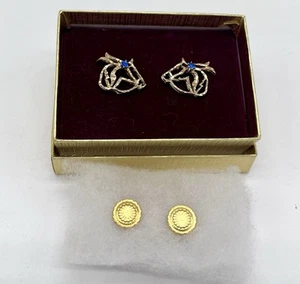 Orecchini oro testa di cavallo nastro blu con borchie oro bonus - Foto 1 di 3
