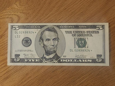 2003 $5 "STAR NOTE" UNC/GEM SAN FRANCISCO D02898924* 2 OF 3 CONS SERIAL NUMBERS - Image 1 of 4