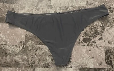 VICTORIA'S SECRET БОЛЬШОЙ СЕРЫЙ АТЛАС ГЛАДКИЙ С РЕМЕШКАМИ НАЗАД РЕДКАЯ V СТРОКИ ТРУСИКИ - Изображение 1 из 3