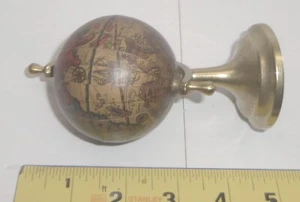 Vintage Mini World Globe - 5” tall - Globe 2 1/2” Diameter - Brass Stand - Italy - Picture 1 of 10