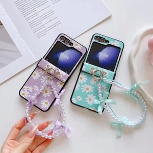 For Samsung Z Flip 6/5/4/3 Hot stamping daisy bow pearl Bracelet Hinge Case - Picture 1 of 13