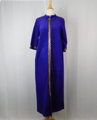 Bata de caftán de terciopelo con ribete de cinta metálica vintage - 12, púrpura #3892 Foto 1 de 4