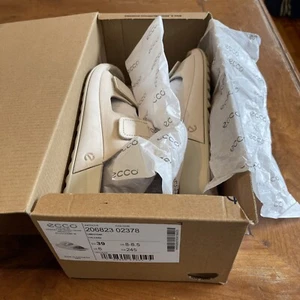Ecco Shoes Sandals Sz39 Beige New In Box Cozmo - Picture 1 of 8
