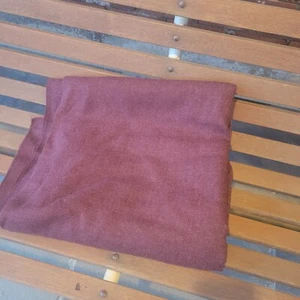 Vintage New Old Stock Cut Yardage Cranberry Wine Wool Blend Fabric - Bild 1 von 6