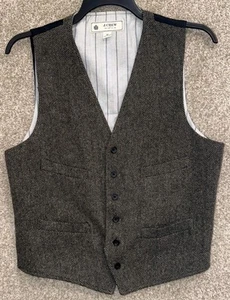 J. Crew Mens Gray Wool Herringbone Button Up Vest Size Medium Casual Preppy - Picture 1 of 13