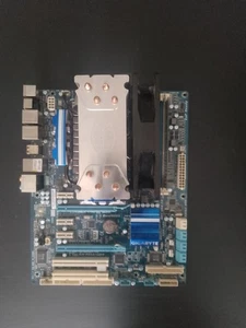 Gigabyte GA-P55A-UD4 LGA 1156 ATX Motherboard With i7 870 & 8GB DDR3 1333MHz - Picture 1 of 4
