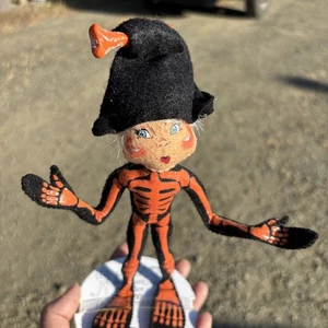 Annalee 9” Skeleton Elf Doll Halloween 2011 Orange Black Blonde Hair Hat - Picture 1 of 4