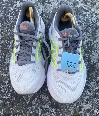 Zapatillas deportivas New Balance para mujer espuma fresca gris verde 7 Foto 1 de 4