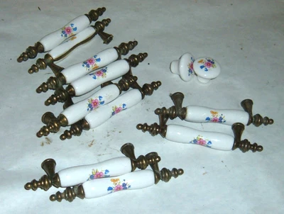 10 tiradores de cajón de armario de porcelana FLORAL y 2 perillas 3" Foto 1 de 3