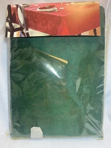St Nicholas Square Red Linen Poinsettia Oblong Tablecloth- 60" x 84"- new $25.99 - Picture 1 of 3