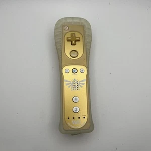 Nintendo Wii Remote Legend of Zelda Skyward Sword Wiimote Gold Limited - Getestet - Bild 1 von 8