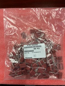 (100 pcs) ECQE10683KE Panasonic, 0.068uF 1000V 10%, Polyester Film Capacitor - Picture 1 of 2