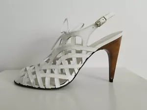 STUART WEITZMAN TIGERIN WEISS KÄFIG SLINGBACK SANDALEN US 9,5 10 I LOVE SCHUHE - Bild 1 von 8