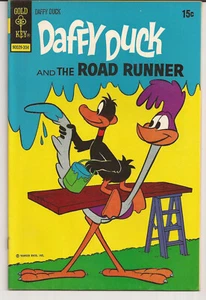 Llave dorada Pato Lucas #81 (1973) en estado bastante bueno+ Road Runner - Imagen 1 de 2