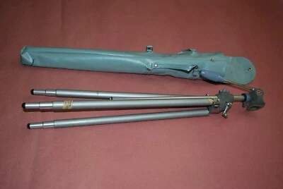 Trípode de viaje telescópico Super Velbon vintage con estuche Foto 1 de 4