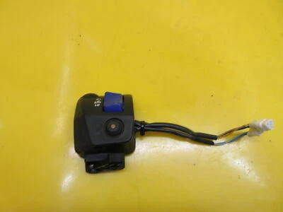 INTERRUPTOR DE CONTROL MANILLAR IZQUIERDO YAMAHA RX1 RX LE CALENTADOR DE LUZ 8FA-83973-00-00 Foto 1 de 4