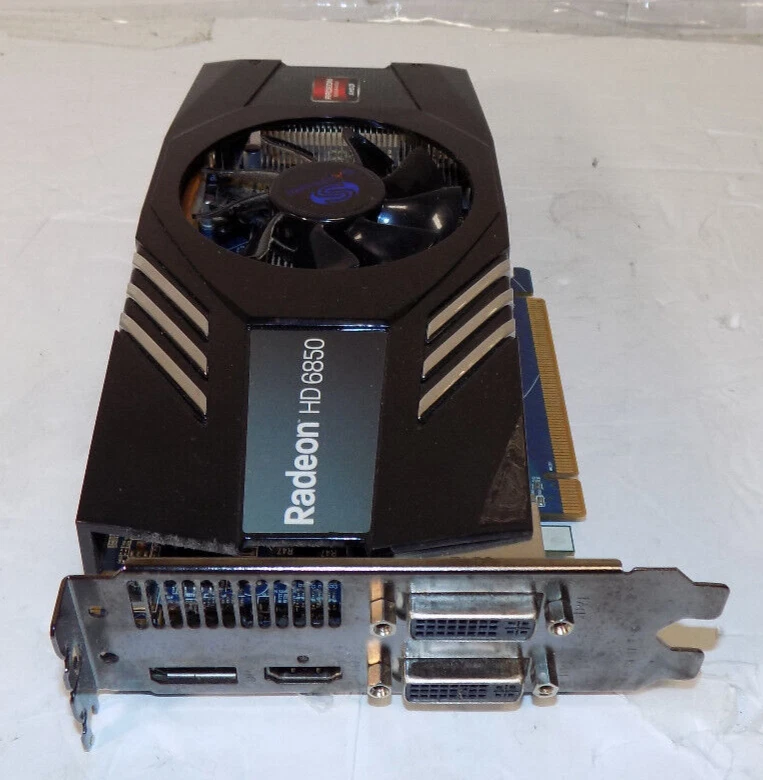 AMD Radeon HD6850 Sapphire PCIe Video Card 288-1E174-000SA - Image 1 of 1