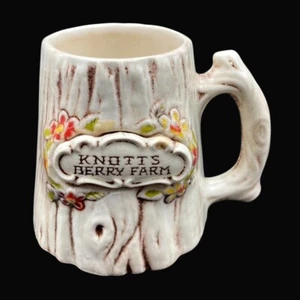 Taza de café vintage KNOTTS BERRY FARM imitación madera tesoro artesanía cerámica flores - Imagen 1 de 11