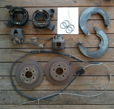 FRENO DE DISCO TRASERO FORD 8" Y 9" PEQUEÑO RODAMIENTO CONVERSIÓN FAIRLANE TORINO MUSTANG Foto 1 de 3