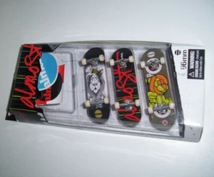 TECH DECK SET DI 3 SKATEBOARD QUASI 96mm FINGERBOARD 2007 SPINMASTER NUOVI - Foto 1 di 1