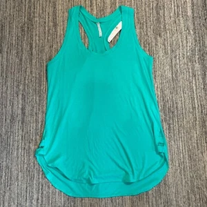 Brand New Fabletics Teresa Tunic Tank Top Racerback Shirttail Hem Activewear XL - Picture 1 of 7
