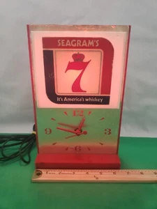 1950’s VINTAGE SEAGRAMS 7 Whiskey Bar Display Light Clock  - Picture 1 of 8