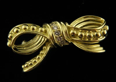 Colgante/pin convertible con arco de diamantes Judith Ripka de oro amarillo macizo de 18 quilates Foto 1 de 4