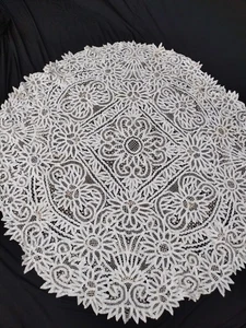 Vintage Handarbeit Battenburg Leinen Spitze Tischdecke rund Handarbeit A102 - Bild 1 von 8