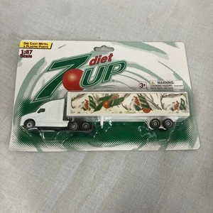 RARE NEW SEALED Golden Wheel Diet 7 UP Die Cast Metal Tractor Trailer 1:87 - Picture 1 of 6