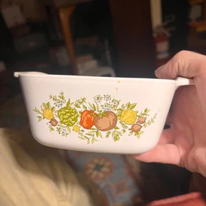 Corning Ware VINTAGE  Spice of Life P-43-B (700 mL)  No Lid Perfect Cond 5 inch - Picture 1 of 3