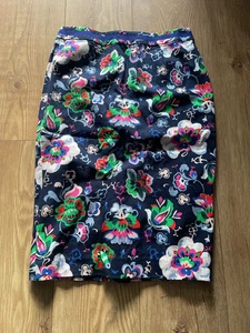 BODEN NAVY FLORAL PRINT PENCIL SKIRT - size 10 L - BNWT - Picture 1 of 3