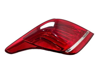 Lámpara de luz trasera izquierda Genesis G90 2017 fabricante de equipos originales conjunto LH 92401D2010 2018 19 Foto 1 de 4