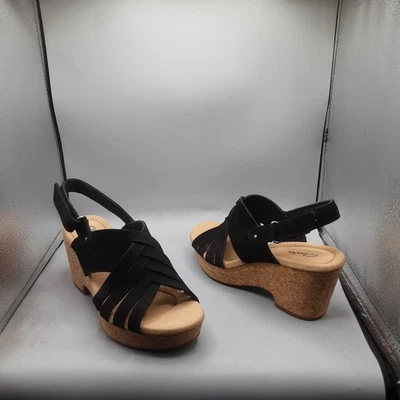 Sandalias Clarks Giselle Glow para mujer 7M negras nobuck con tira trasera A189 Foto 1 de 4