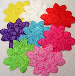 APPLIQUE PATCH ÉCUSSON thermocollant - FLEUR et FEUILLE DESIGN - 10 X 9 cm - Picture 1 of 17