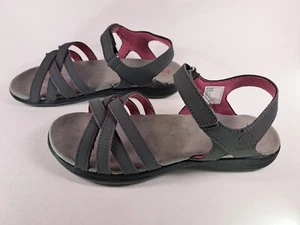 Sandalias para mujer Kamik Regina talla 6 gris carbón gris con detalles rosados | NUEVAS - Imagen 1 de 10
