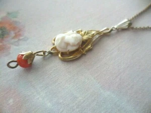 ANTIQUE VICTORIAN VINTAGE GOLD CHAIN NECKLACE CAMEO and CORAL LAVALIER PENDANT - Picture 1 of 8