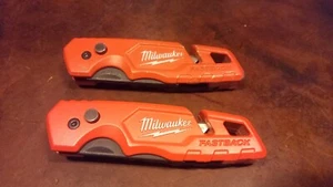 Coppia di coltelli pieghevoli Milwaukee 48-22-1502 Fastback con clip da cintura 2 pz - Foto 1 di 4
