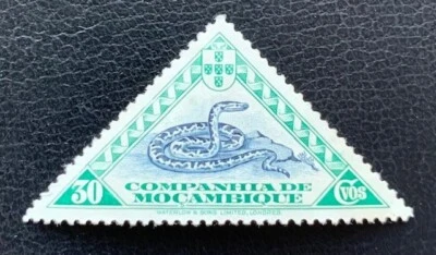 1937 MOZAMBIQUE COMPANY 30 TRIANGLE SNAKE SCOTT #180 UNUSED OGLH VF - Image 1 of 2