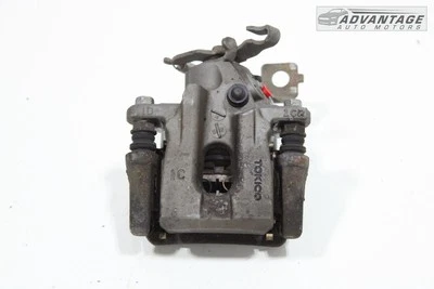 2017-2018 TOYOTA COROLLA IM HATCHBACK DISCO TRASEIRO DIREITO ABS PINÇA DE FREIO FABRICANTE DE EQUIPAMENTO ORIGINAL - Imagem 1 de 4