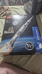 LEGO Ideas: NASA Apollo Saturn V (21309) - Picture 1 of 2
