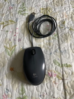 Logitech M100 Gray Colored Corded USB Computer Mouse - Image 1 of 2