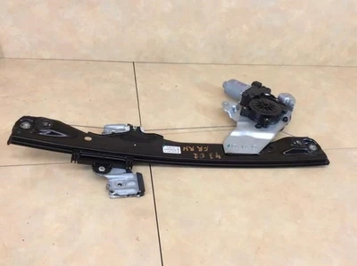 Regulador de ventana de puerta delantera derecha Ford Ecosport SE 18 con motor OEM N Foto 1 de 4