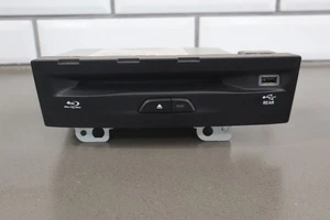 18-22 Chrysler Pacifica Dash Mounted Blu-Ray / DVD Player 68378304AA - Picture 1 of 12