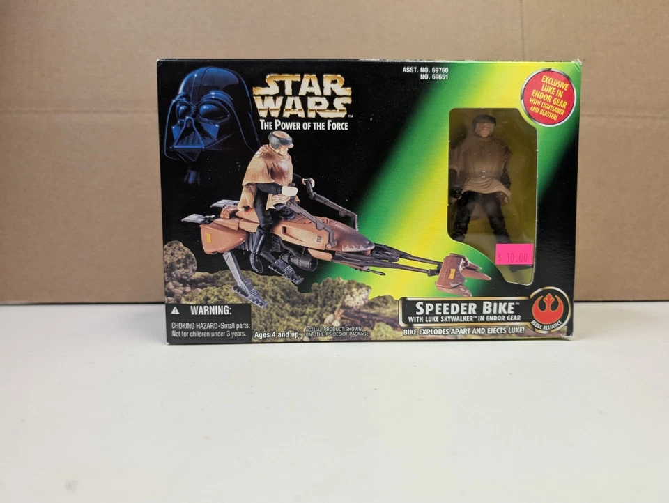 Star Wars The Power Of The Force Speeder Bike With Luke Skywalker In Endor Gear. - Image 1 of 1