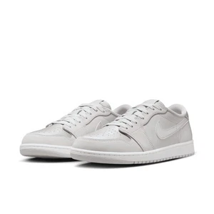 Nike Air Jordan 1 retro Low OG grigio neutro argento metallizzato Regno Unito 16 - Foto 1 di 5